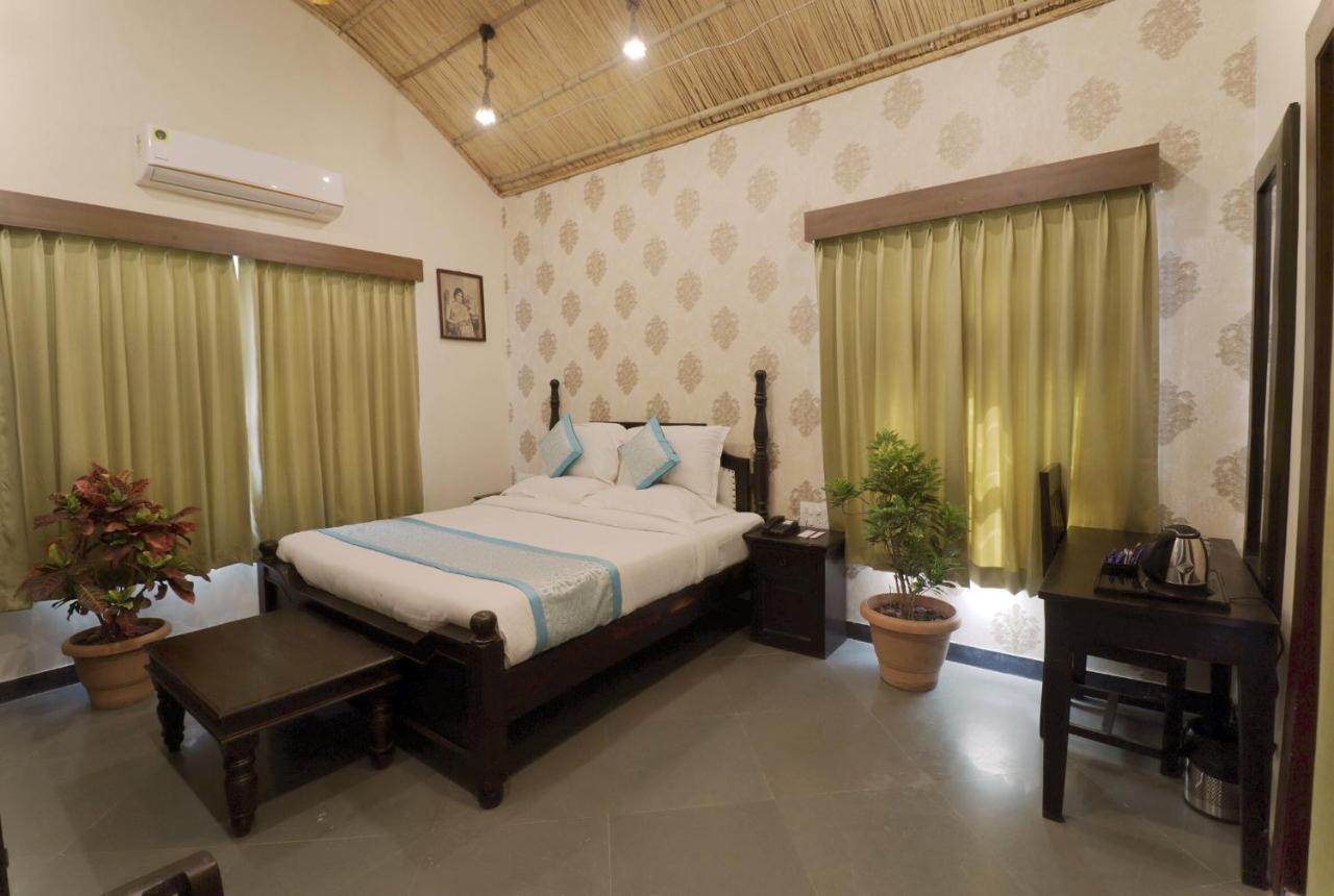 Keshav Resort Ουνταϊπούρ Εξωτερικό φωτογραφία