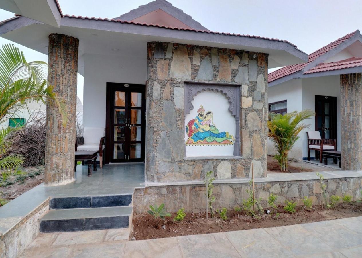 Keshav Resort Ουνταϊπούρ Εξωτερικό φωτογραφία