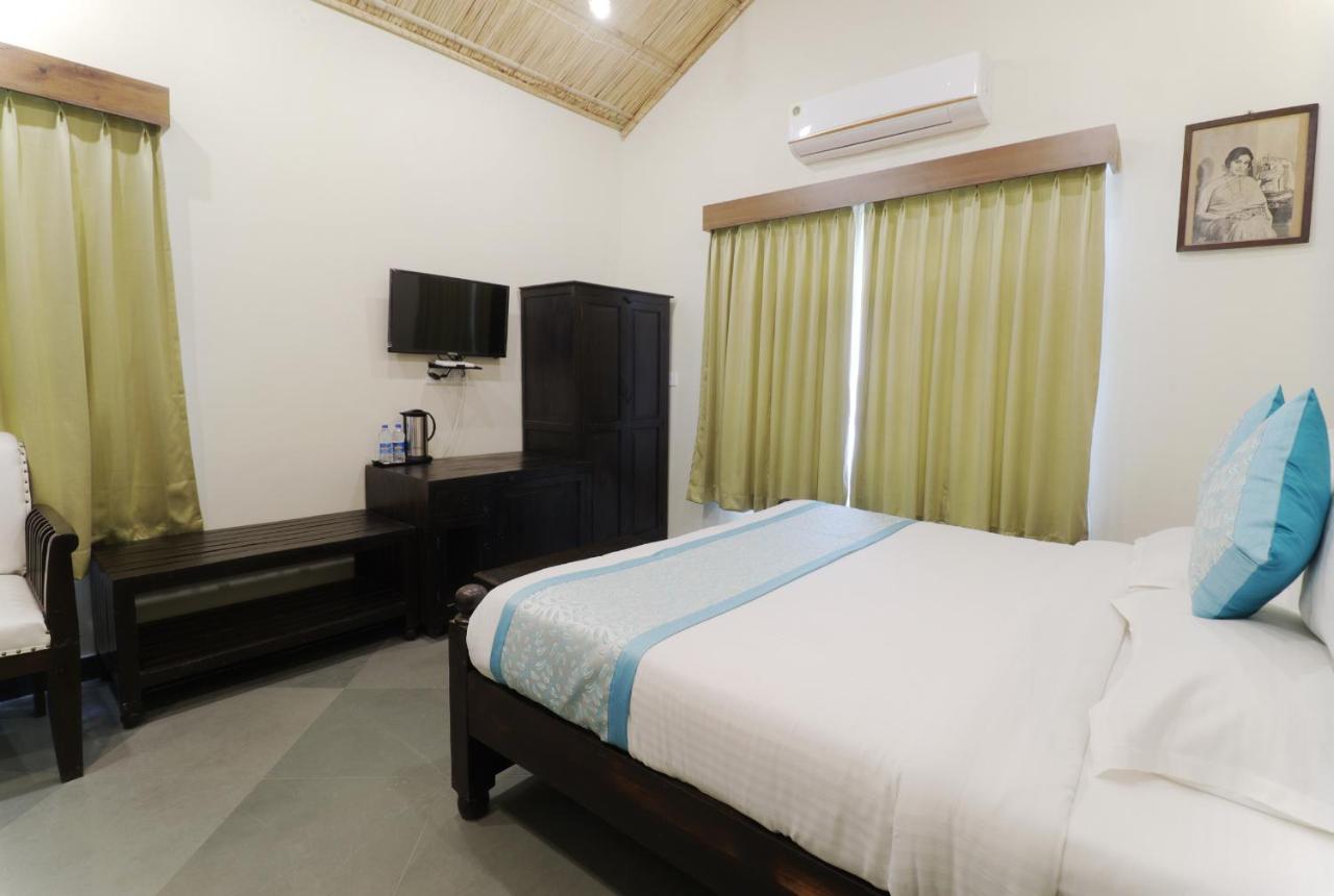 Keshav Resort Ουνταϊπούρ Εξωτερικό φωτογραφία