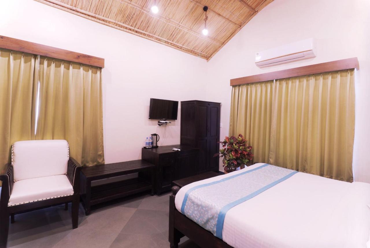 Keshav Resort Ουνταϊπούρ Εξωτερικό φωτογραφία